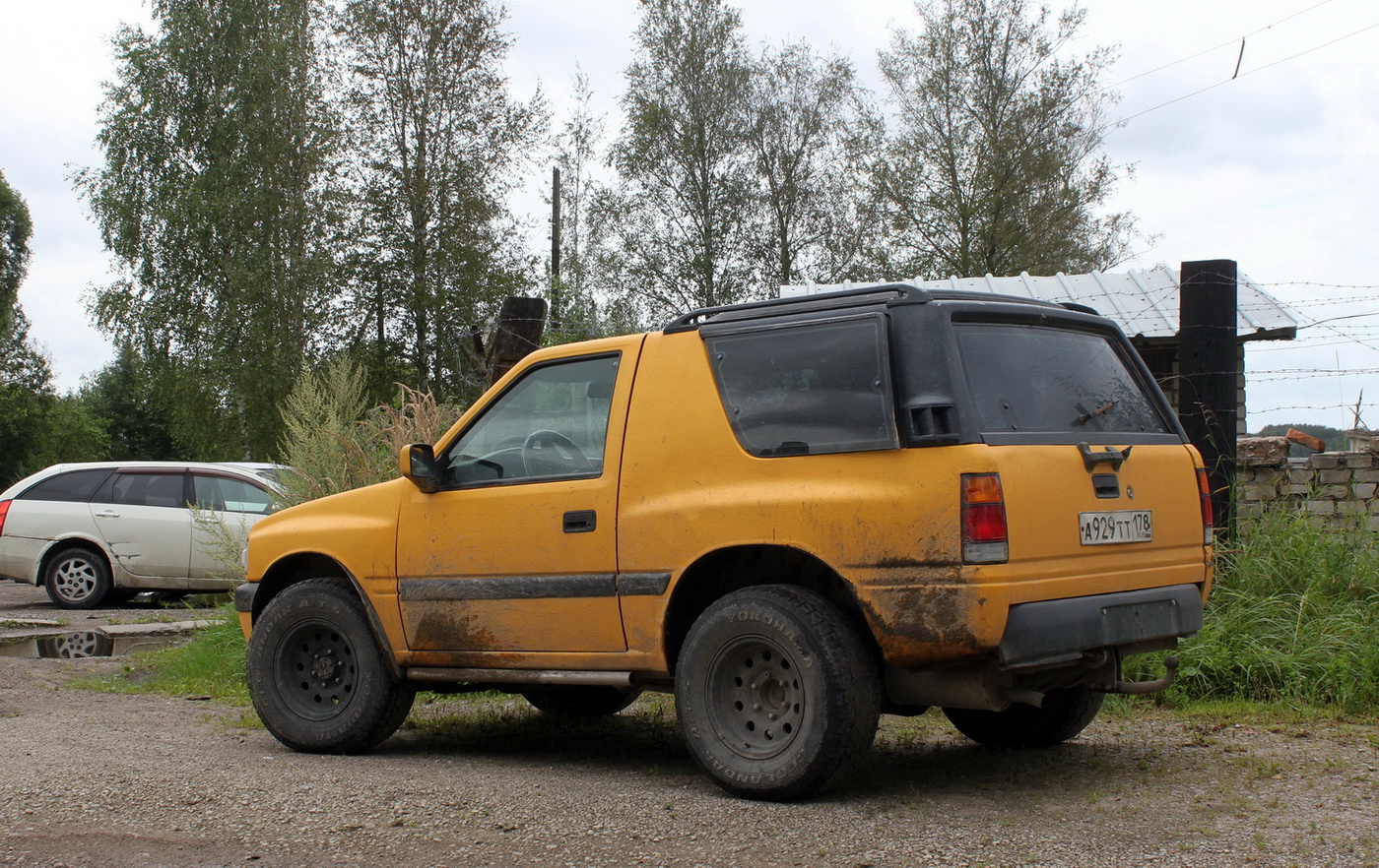 Псковская область, № А 929 ТТ 178 — Opel Frontera Sport (A) '91-98