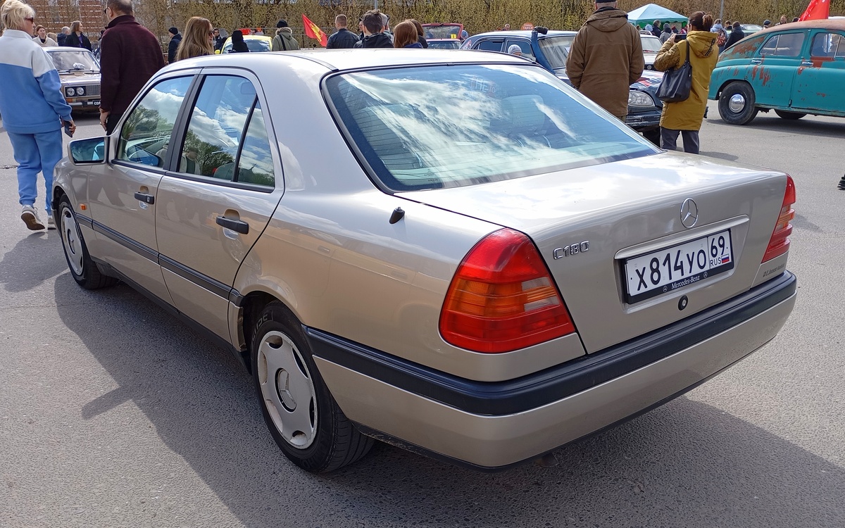 Тверская область, № Х 814 УО 69 — Mercedes-Benz (W202) '93-01; Тверская область — Открытие сезона 2026 Ретро-клуба Калинин
