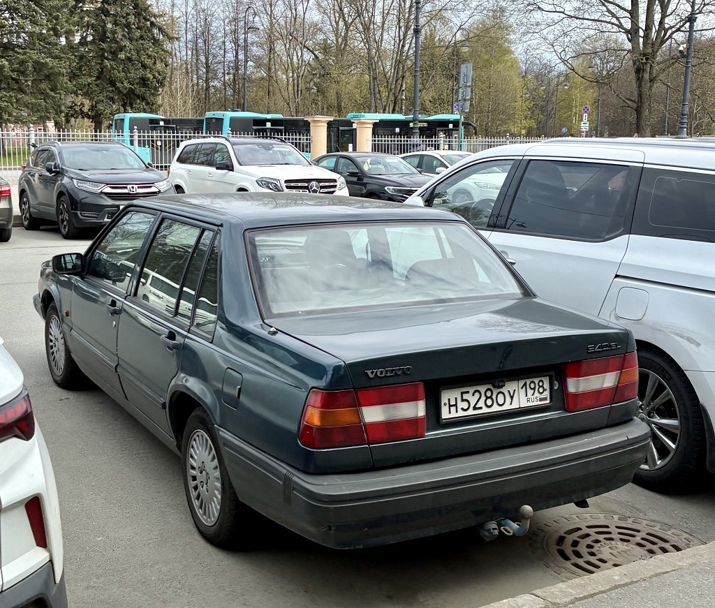 Санкт-Петербург, № Н 528 ОУ 198 — Volvo 940 '90-98