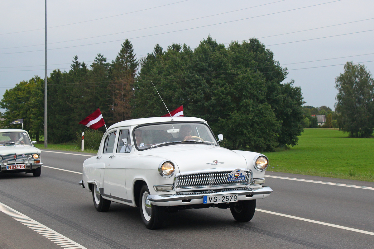 Латвия, № VS-2579 — ГАЗ-21Р Волга '65-70; Литва — Baltijos kelias 35