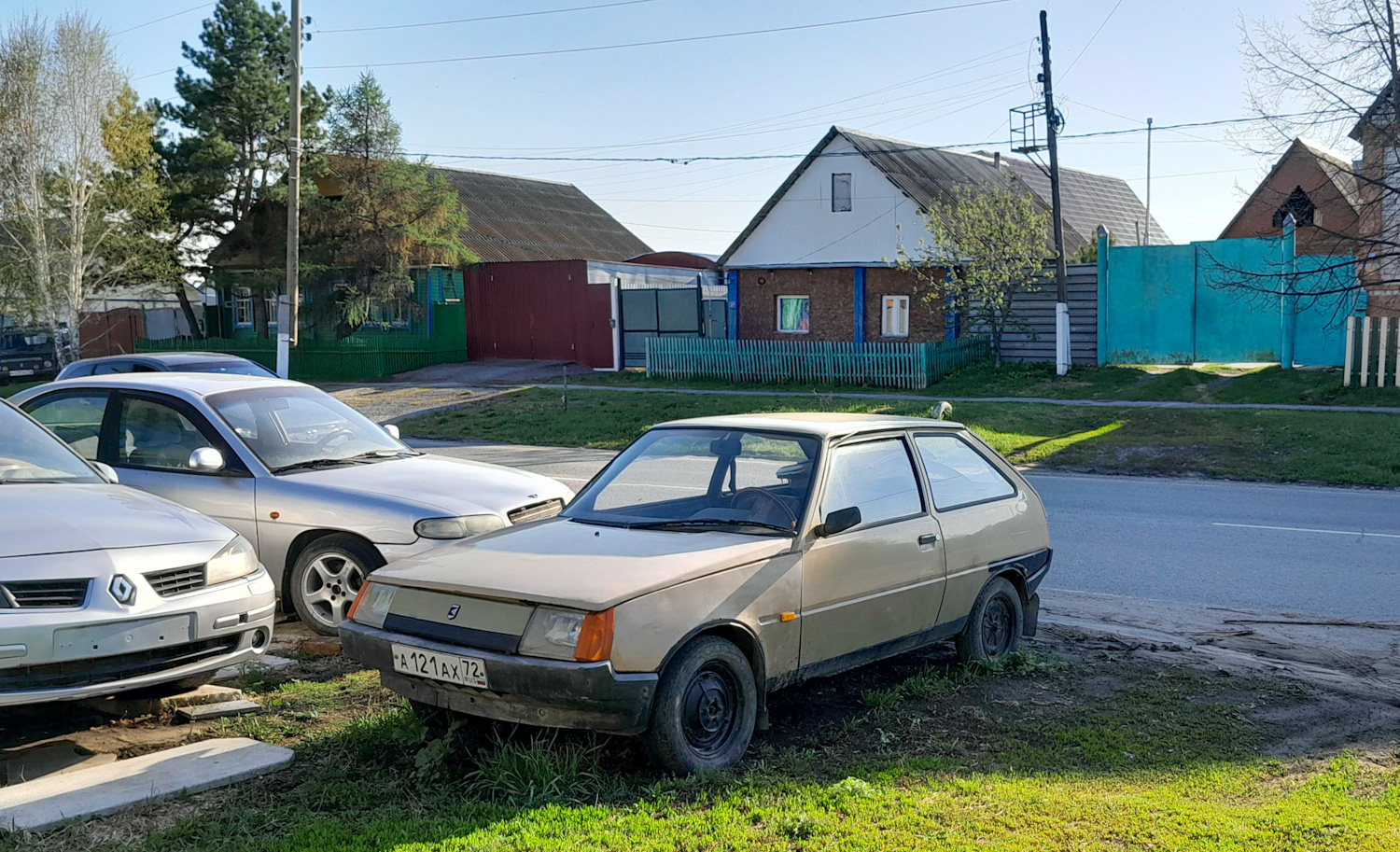 Тюменская область, № А 121 АХ 72 — ЗАЗ-11028 Таврия '90-07
