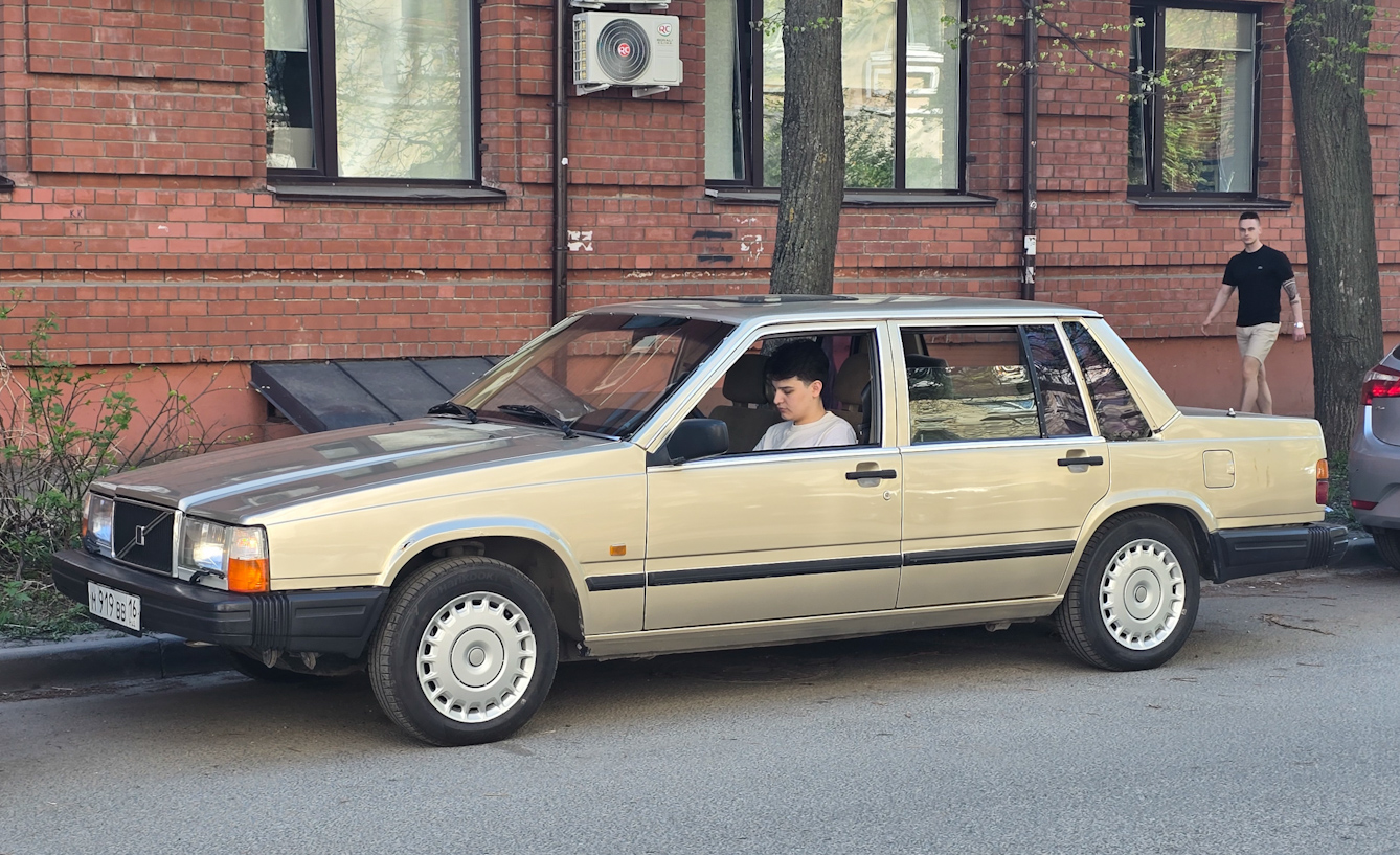 Татарстан, № М 919 ВВ 16 — Volvo 740 '84-92