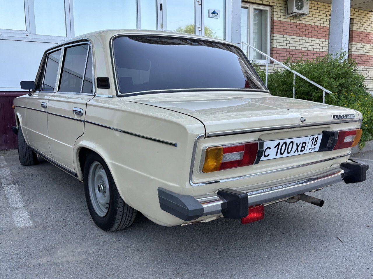 Удмуртия, № С 100 ХВ 18 — ВАЗ-21063 Жигули '77-94