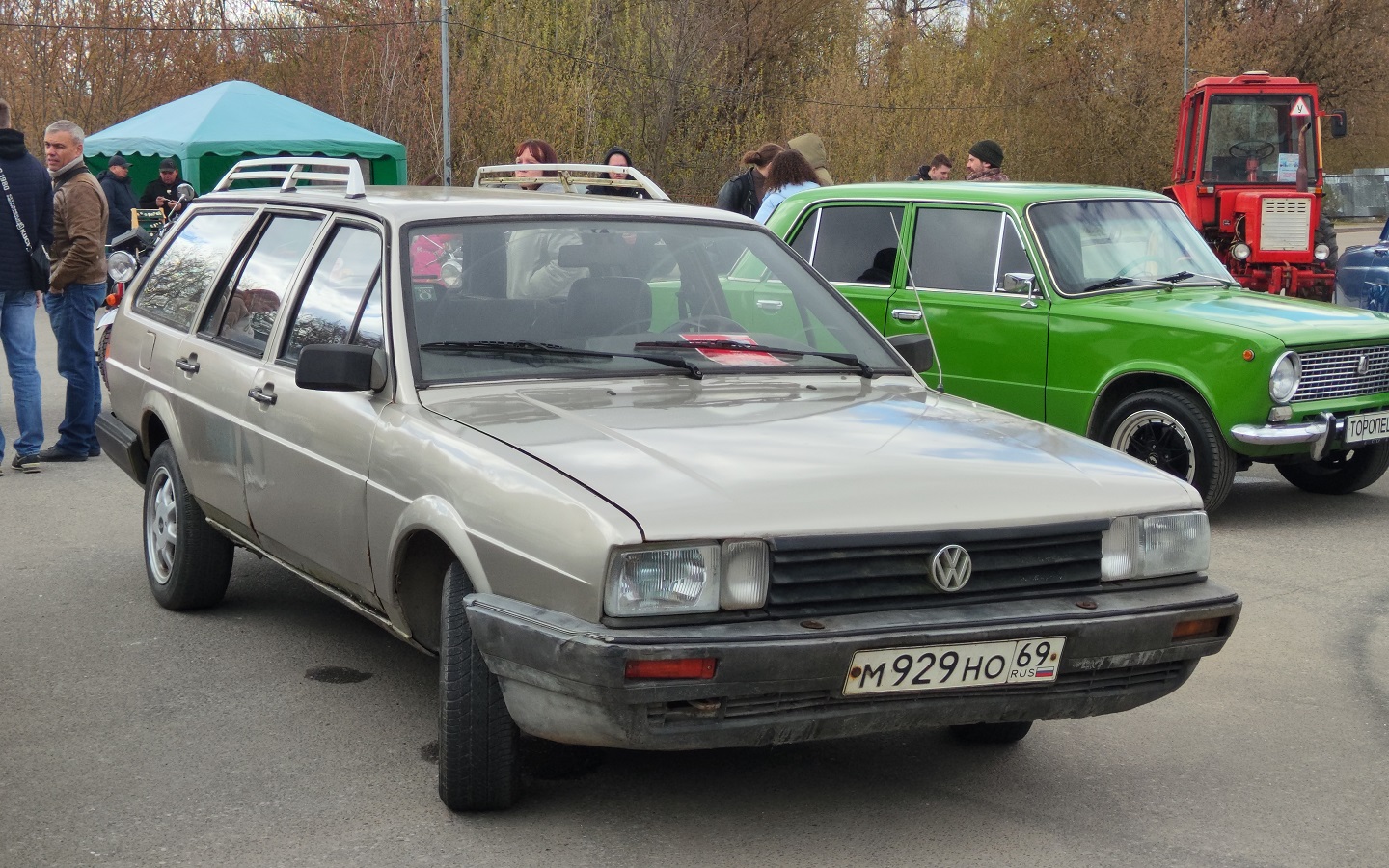 Тверская область, № М 929 НО 69 — Volkswagen Passat Variant (B2) '80-88; Тверская область — Открытие сезона 2026 Ретро-клуба Калинин
