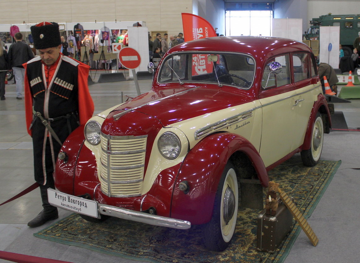 Псковская область, № 61-42 ПСЖ — Москвич-400/401 (общая модель); Санкт-Петербург — Олдтаймер-Галерея Ильи Сорокина