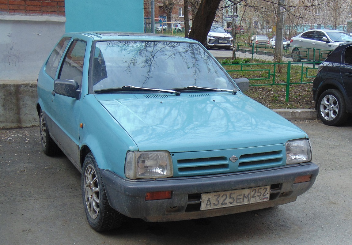 Нижегородская область, № А 325 ЕМ 252 — Nissan Micra (K11) '92-03