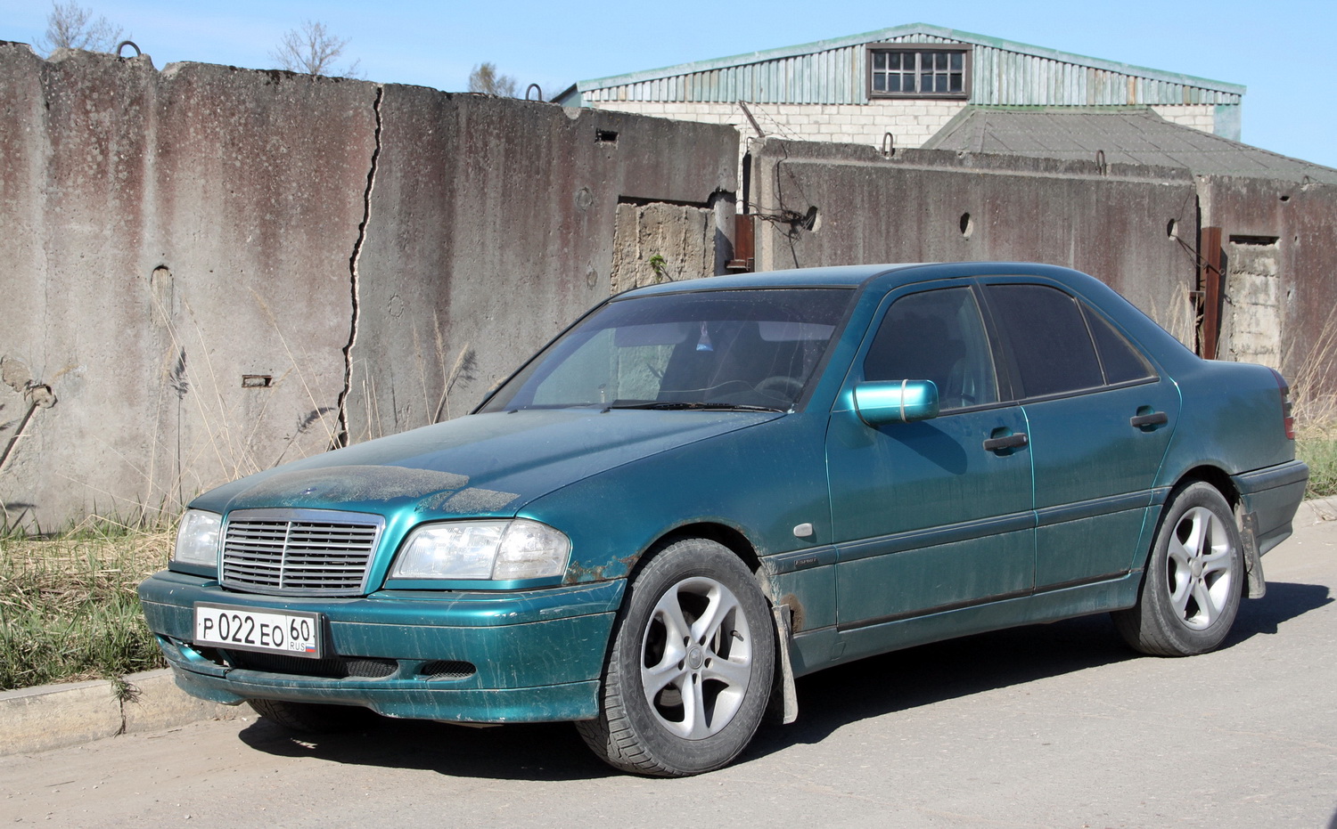 Псковская область, № Р 022 ЕО 60 — Mercedes-Benz (W202) '93-01