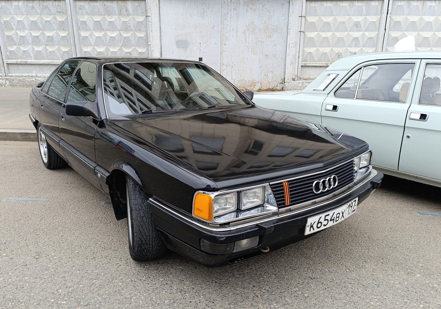 Москва, № К 654 ВХ 197 — Audi 100 (C3) '82-91; Москва — Круг Победы 2026