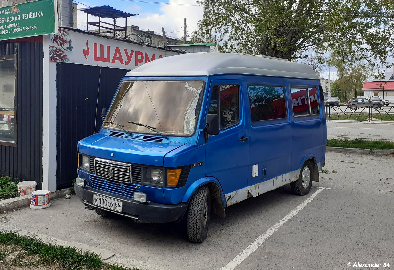 Свердловская область, № К 100 ОХ 66 — Mercedes-Benz T1 207D '76-96
