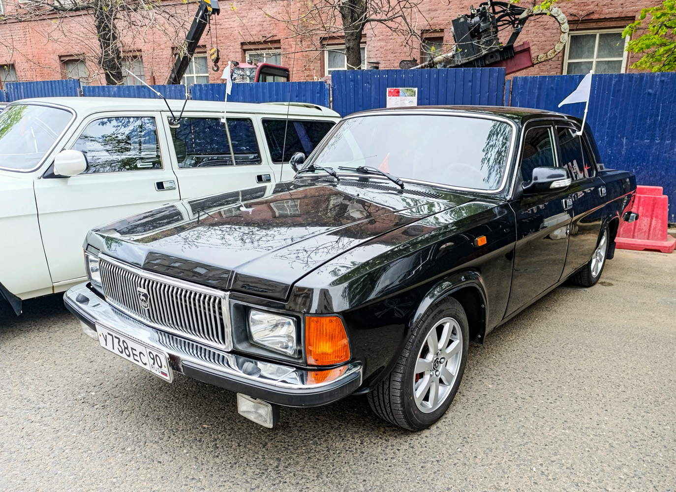 Московская область, № У 738 ЕС 90 — ГАЗ-3102 Волга '81-08; Москва — Круг Победы 2026