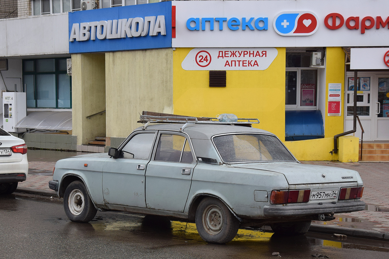 Волгоградская область, № М 957 МН 34 — ГАЗ-31029 Волга '92-97