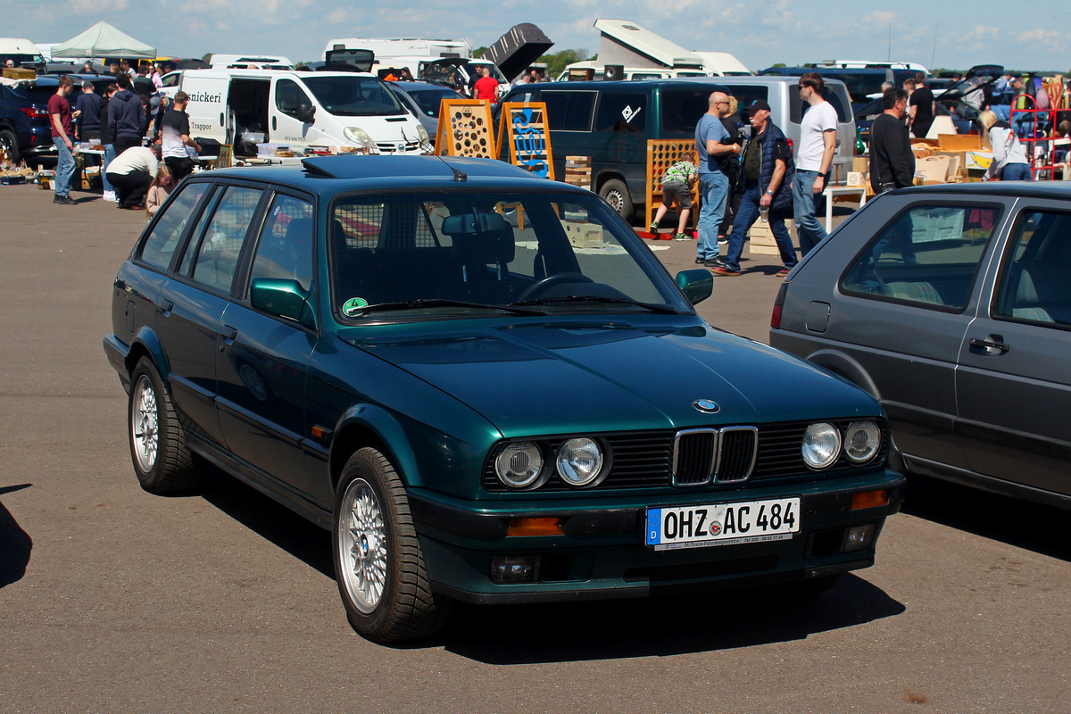 Германия, № OHZ-AC 484 — BMW 3 Series Touring (E30) '88-94; Литва — Retro mugė 2025