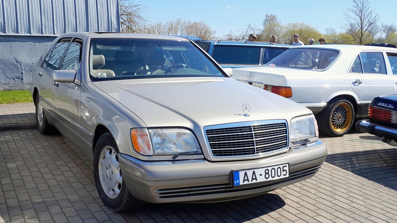 Латвия, № AA-8005 — Mercedes-Benz (W140) '91-98
