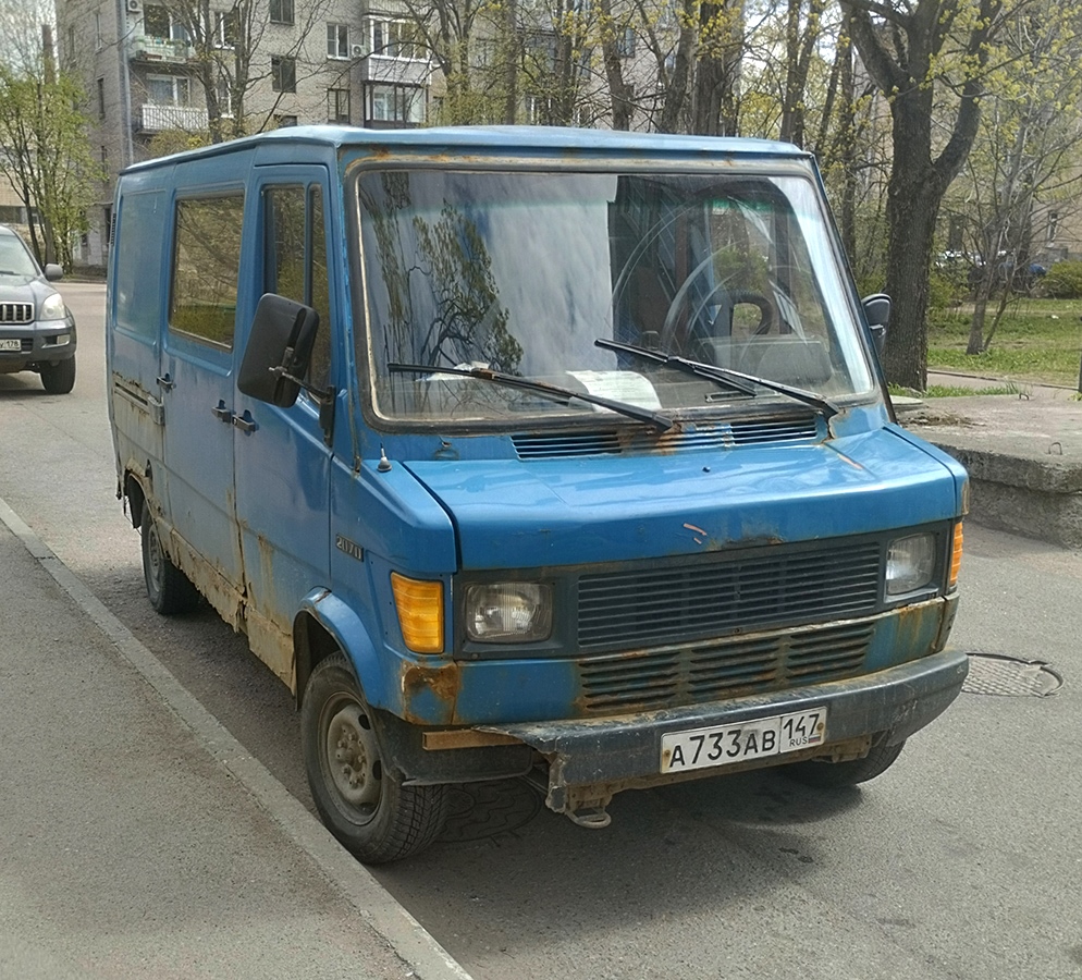 Ленинградская область, № А 733 АВ 147 — Mercedes-Benz T1 207D '76-96