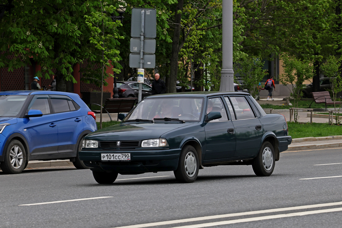 Московская область, № Р 101 СС 790 — Москвич-2142Y4 Князь Владимир '97-01; Москва — Круг Победы 2026