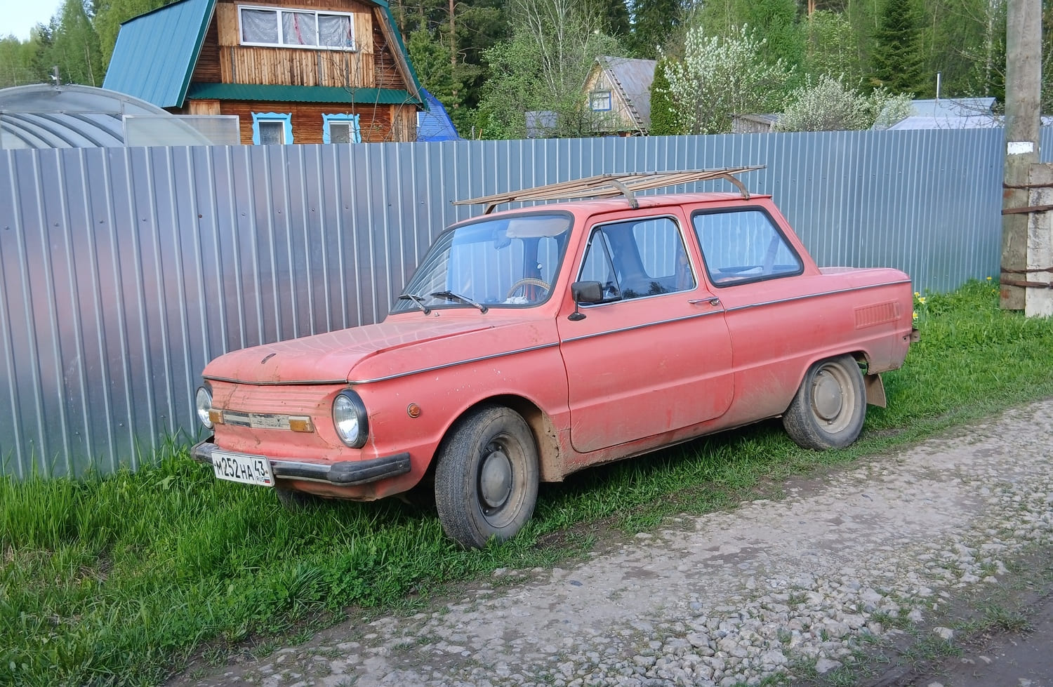 Кировская область, № М 252 НА 43 — ЗАЗ-968МБ Запорожец '79-94