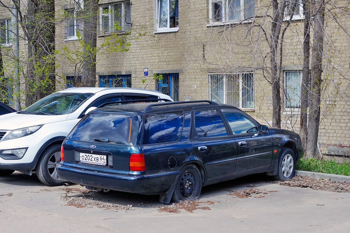 Саратовская область, № О 202 ХВ 64 — Ford Scorpio (2G) '94-98