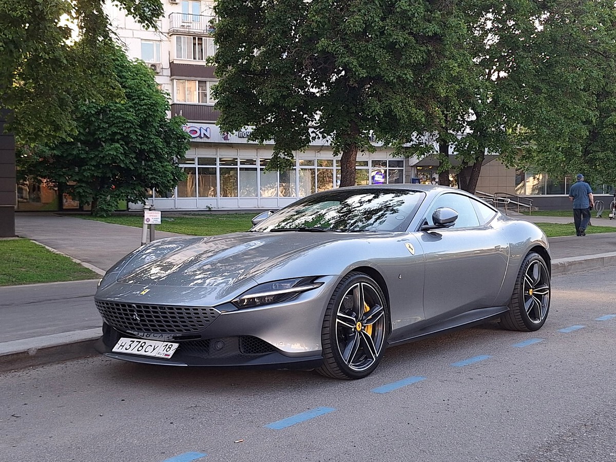 Удмуртия, № Н 378 СУ 18 — Ferrari Roma '20-25