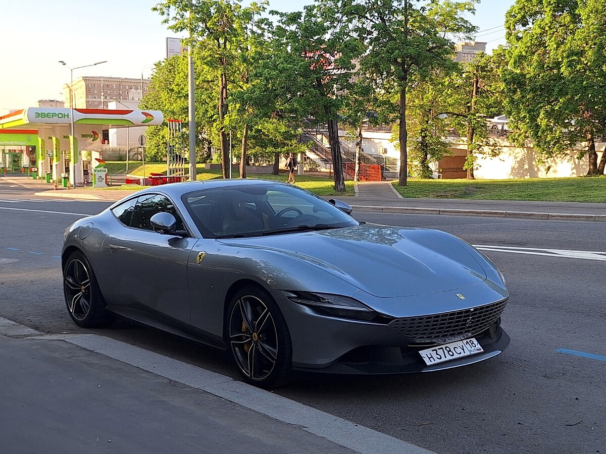 Удмуртия, № Н 378 СУ 18 — Ferrari Roma '20-25
