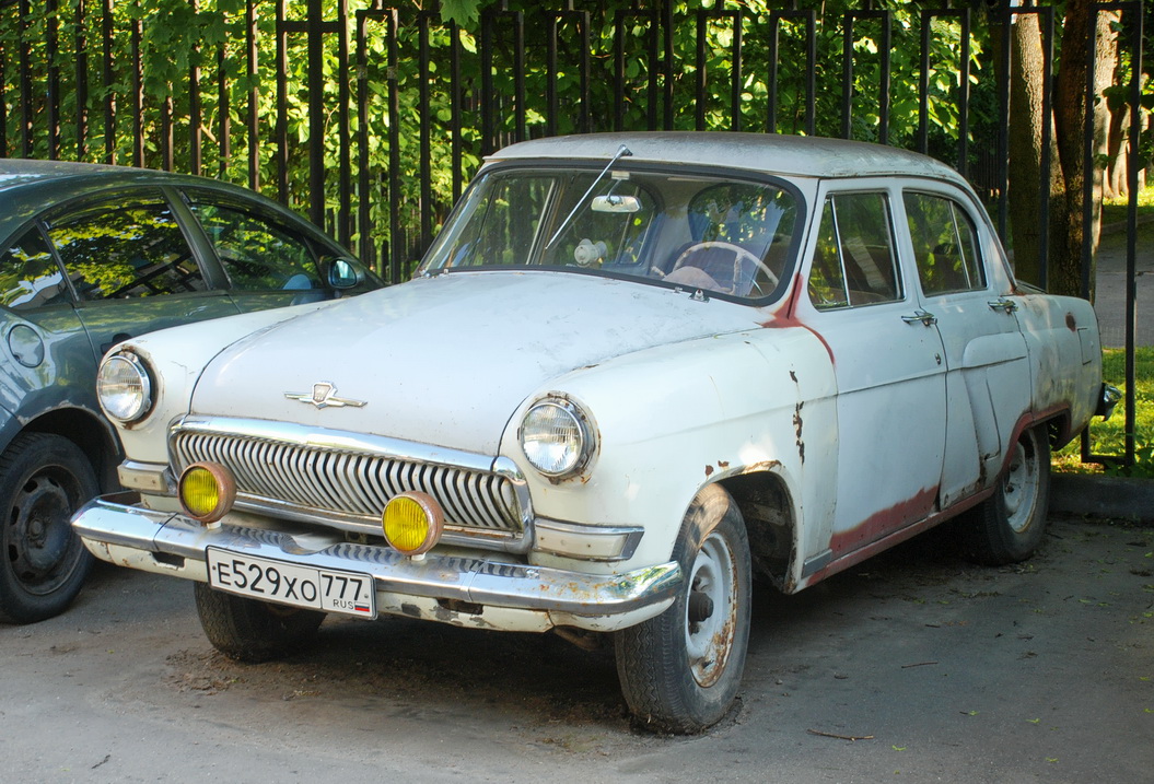Москва, № Е 529 ХО 777 — ГАЗ-21Р Волга '65-70