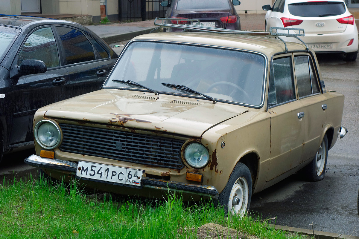Саратовская область, № М 541 РС 64 — ВАЗ-21013 Жигули '77-88