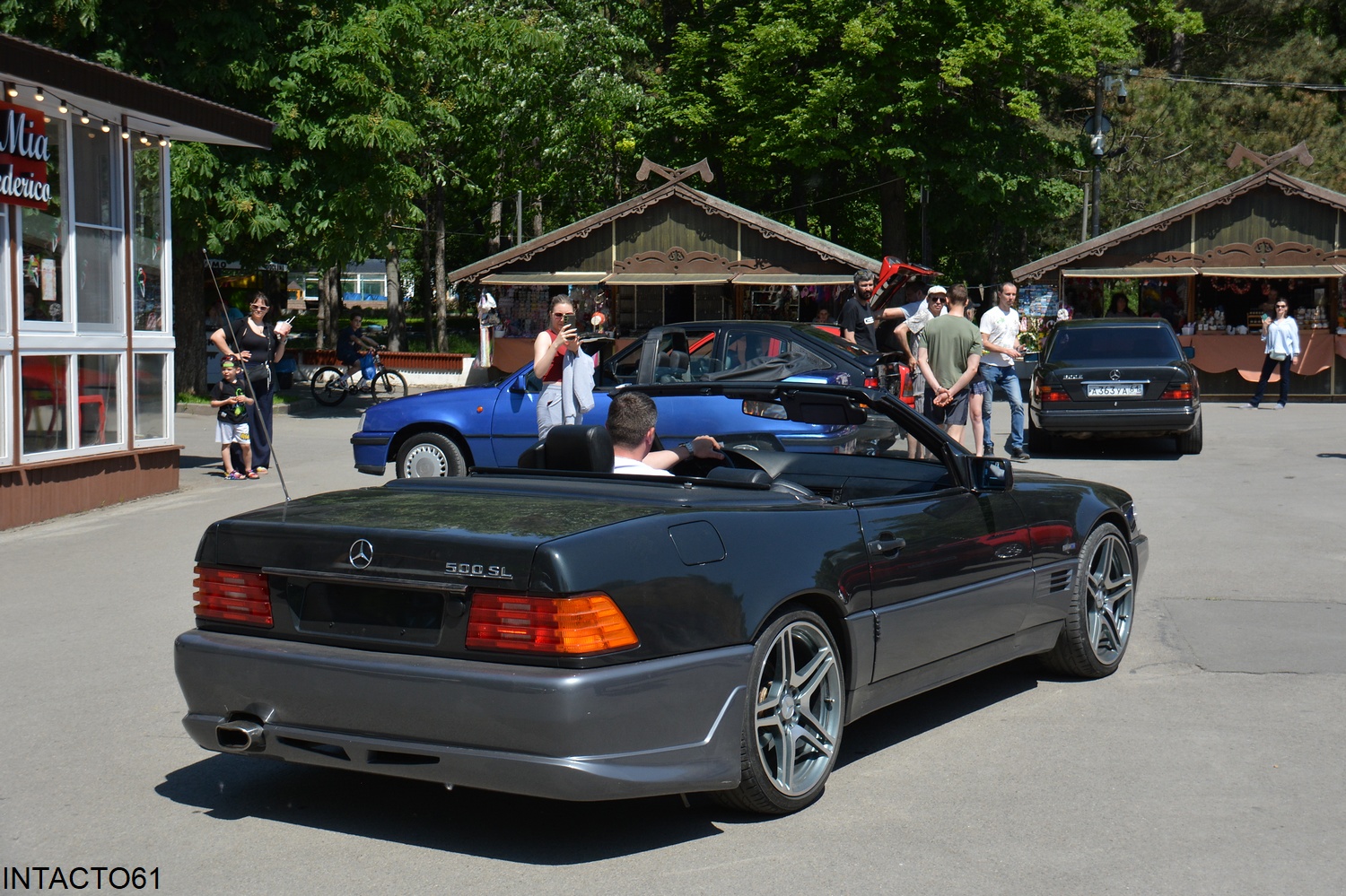 Ростовская область, № (61) Б/Н 0178 — Mercedes-Benz (R129) '89-01; Транспортные средства без номеров (Ростовская область); Ростовская область — Retro Motor Show_2026_Май