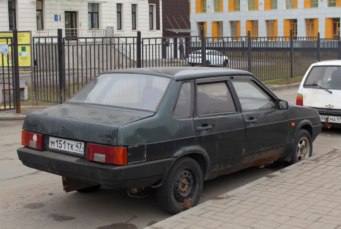 Ленинградская область, № М 151 ТК 47 — ВАЗ-21099 '90-04