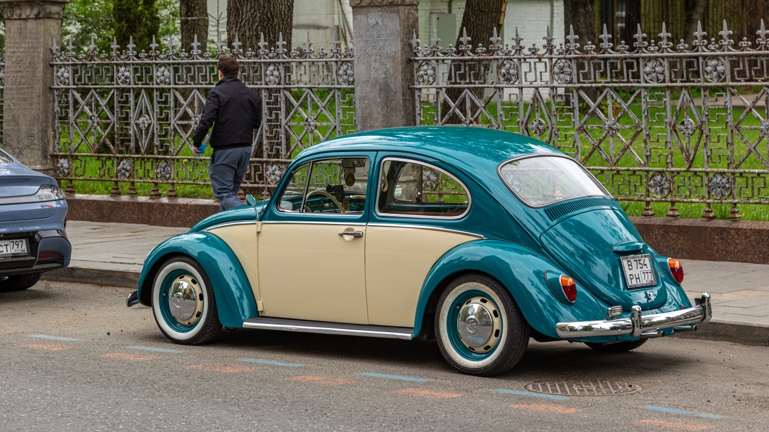 Москва, № В 754 РН 777 — Volkswagen Käfer 1200 '54-74