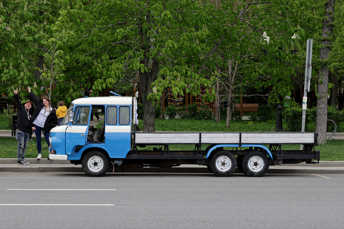 Московская область, № С 936 ТУ 790 — Barkas B1000 '61-91 (Общая модель); Москва — Круг Победы 2026