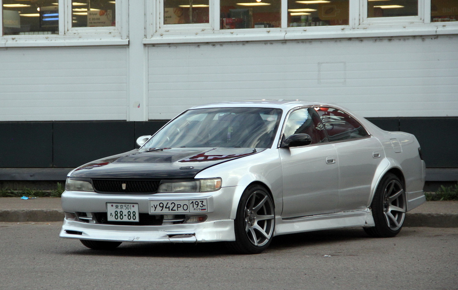 Псковская область, № У 942 РО 193 — Toyota Chaser (Х90) '92-96