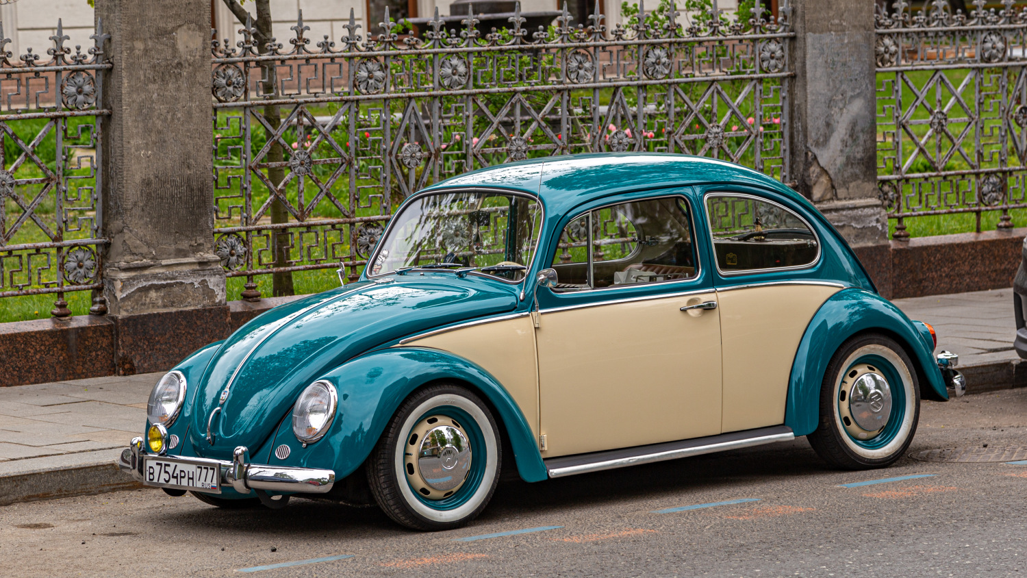 Москва, № В 754 РН 777 — Volkswagen Käfer 1200 '54-74