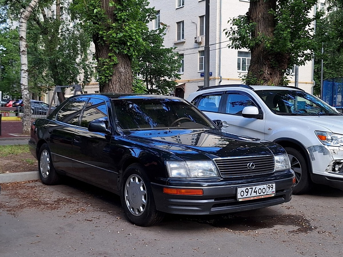 Москва, № О 974 ОО 99 — Lexus LS (UCF20) '94-00