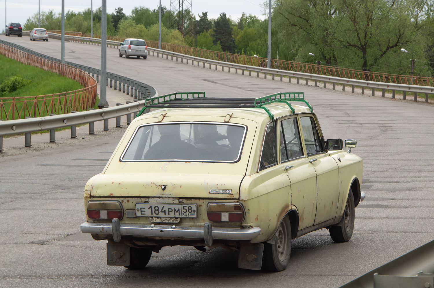 Пензенская область, № Е 184 РМ 58 — Иж-2125 Комби '73-82