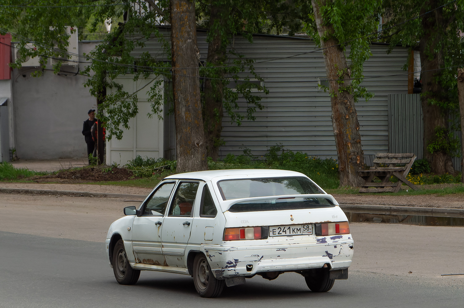 Пензенская область, № Е 241 КМ 58 — Иж-2126-030 '98-05