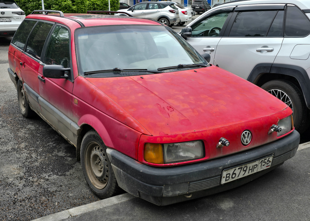 Татарстан, № В 679 НР 156 — Volkswagen Passat Variant (B3) '88-93