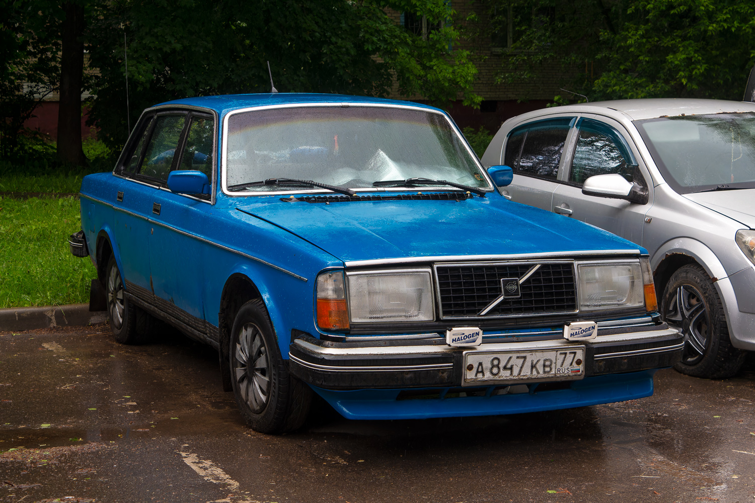 Москва, № А 847 КВ 77 — Volvo 240 GL '86–93