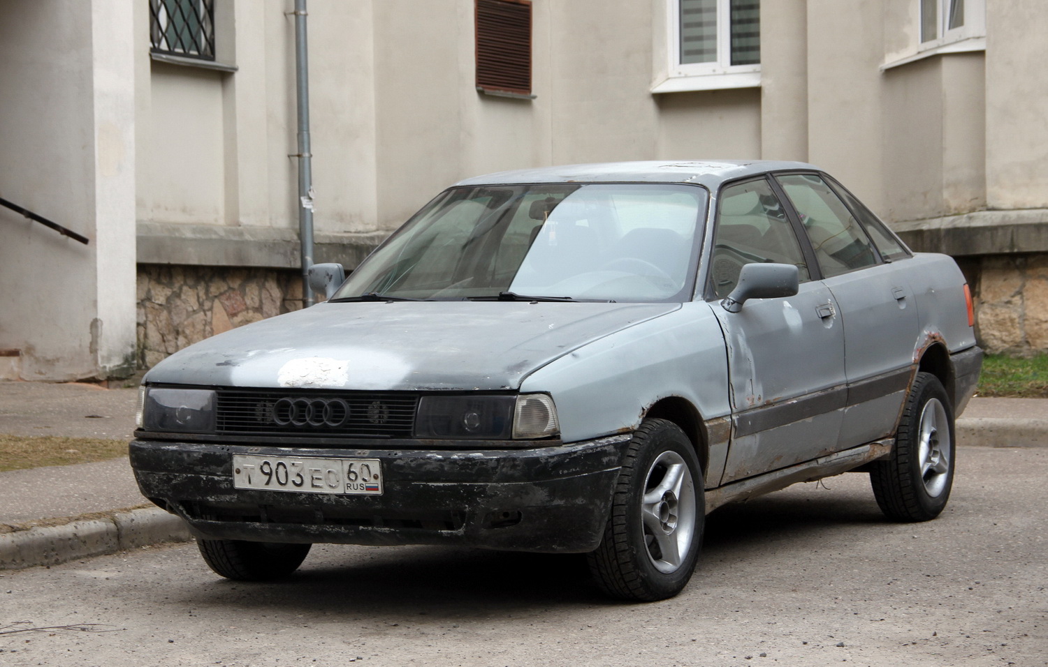 Псковская область, № Т 903 ЕО 60 — Audi 80 (B3) '86-91