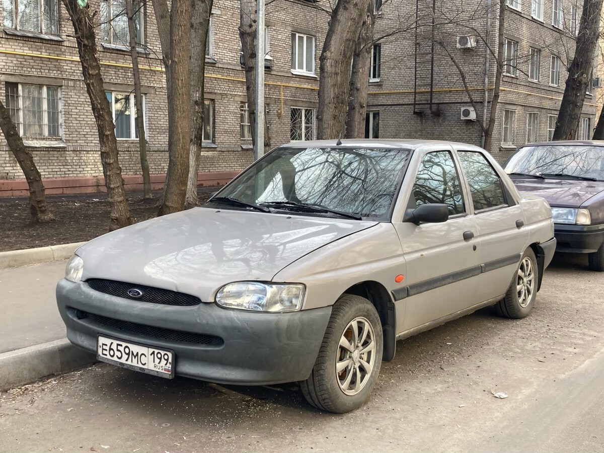 Москва, № Е 659 МС 199 — Ford Escort MkVI '95-00