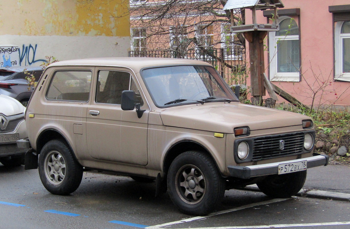 Санкт-Петербург, № Р 572 ВХ 78 — ВАЗ-2121 Нива '77-94