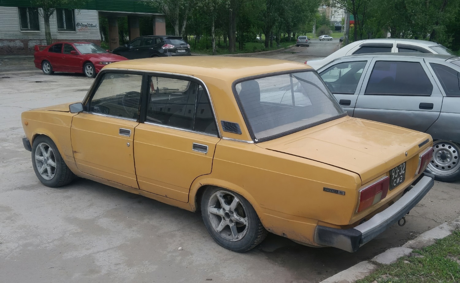 Самарская область, № 93-32 СЖЗ — ВАЗ-21051 Жигули '80-91; Саратовская область — Вне региона