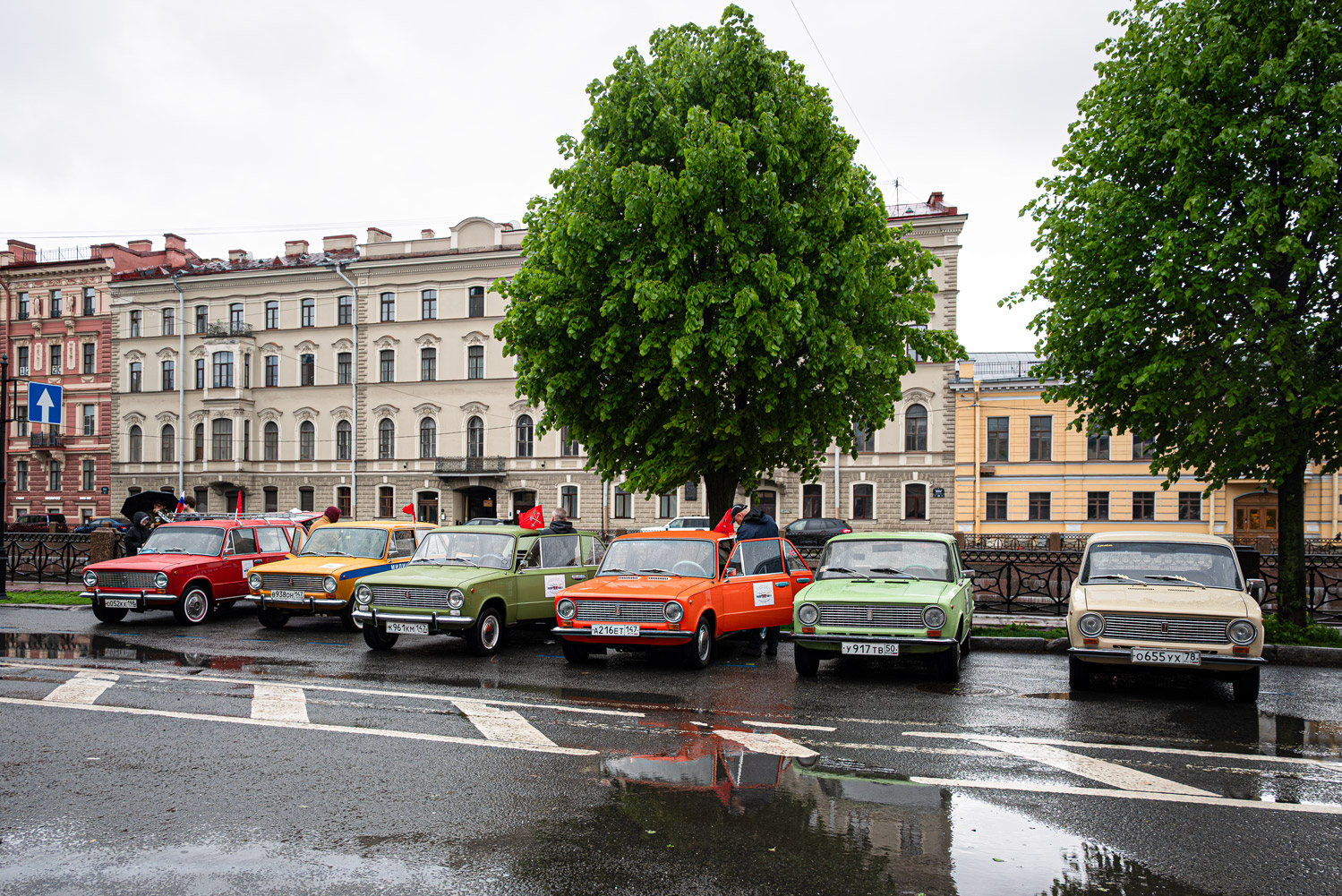 Московская область, № У 917 ТВ 50 — ВАЗ-21013 Жигули '77-88; Санкт-Петербург, № О 655 УХ 78 — ВАЗ-21013 Жигули '77-88; Санкт-Петербург — Международный транспортный фестиваль "ТранспортФест 2026"
