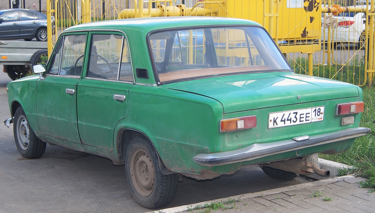 Удмуртия, № К 443 ЕЕ 18 — ВАЗ-21011 Жигули '74-83