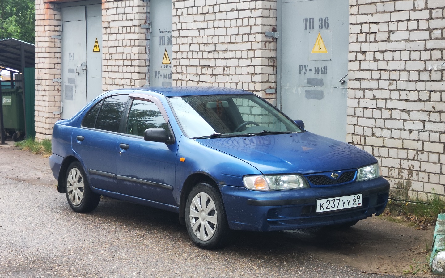 Тверская область, № К 237 УУ 69 — Nissan Almera (N15) '95-00
