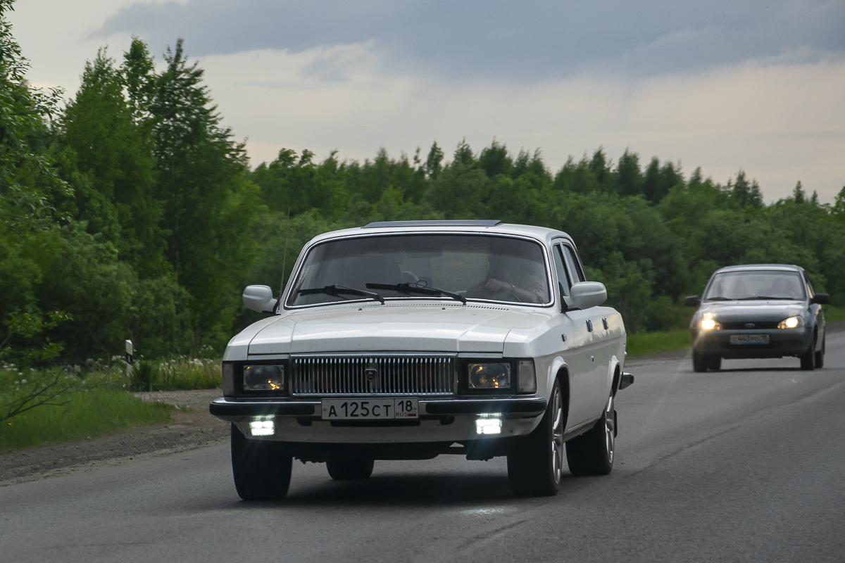 Удмуртия, № А 125 СТ 18 — ГАЗ-3102 Волга '81-08