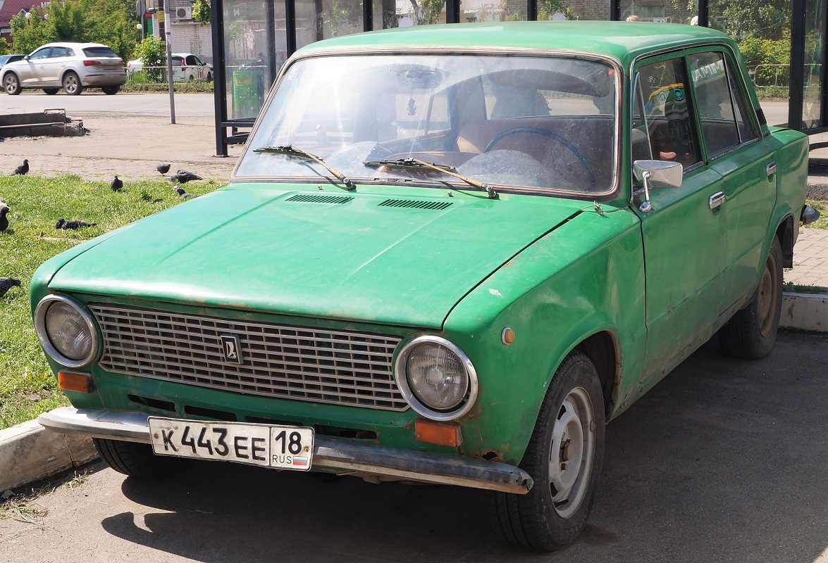 Удмуртия, № К 443 ЕЕ 18 — ВАЗ-21011 Жигули '74-83