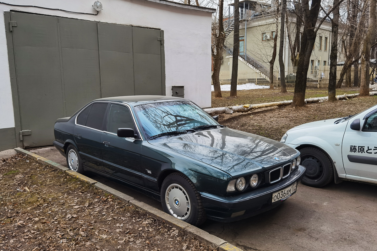 Москва, № О 036 АМ 177 — BMW 5 Series (E34) '87-96