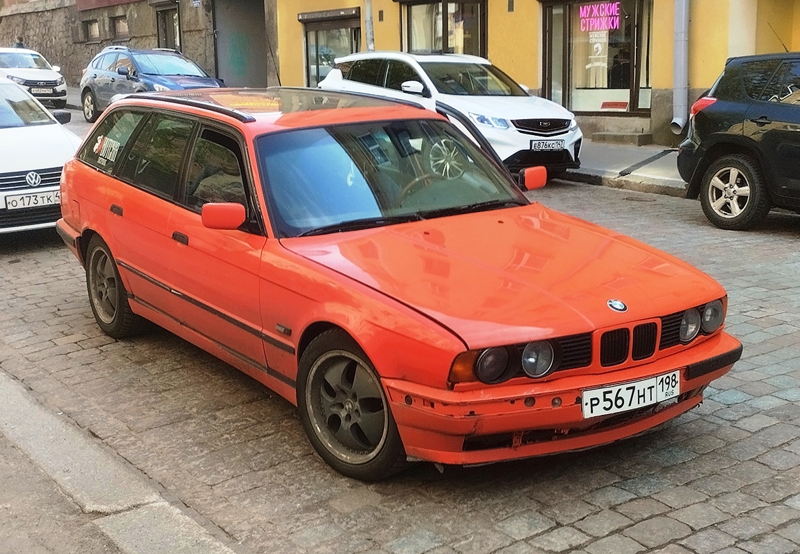 Санкт-Петербург, № Р 567 НТ 198 — BMW 5 Series Touring (E34) '91-96