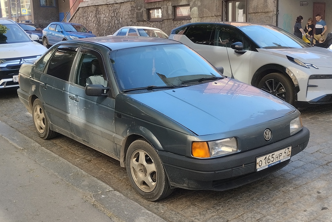Ленинградская область, № О 567 НР 47 — Volkswagen Passat (B3) '88-93