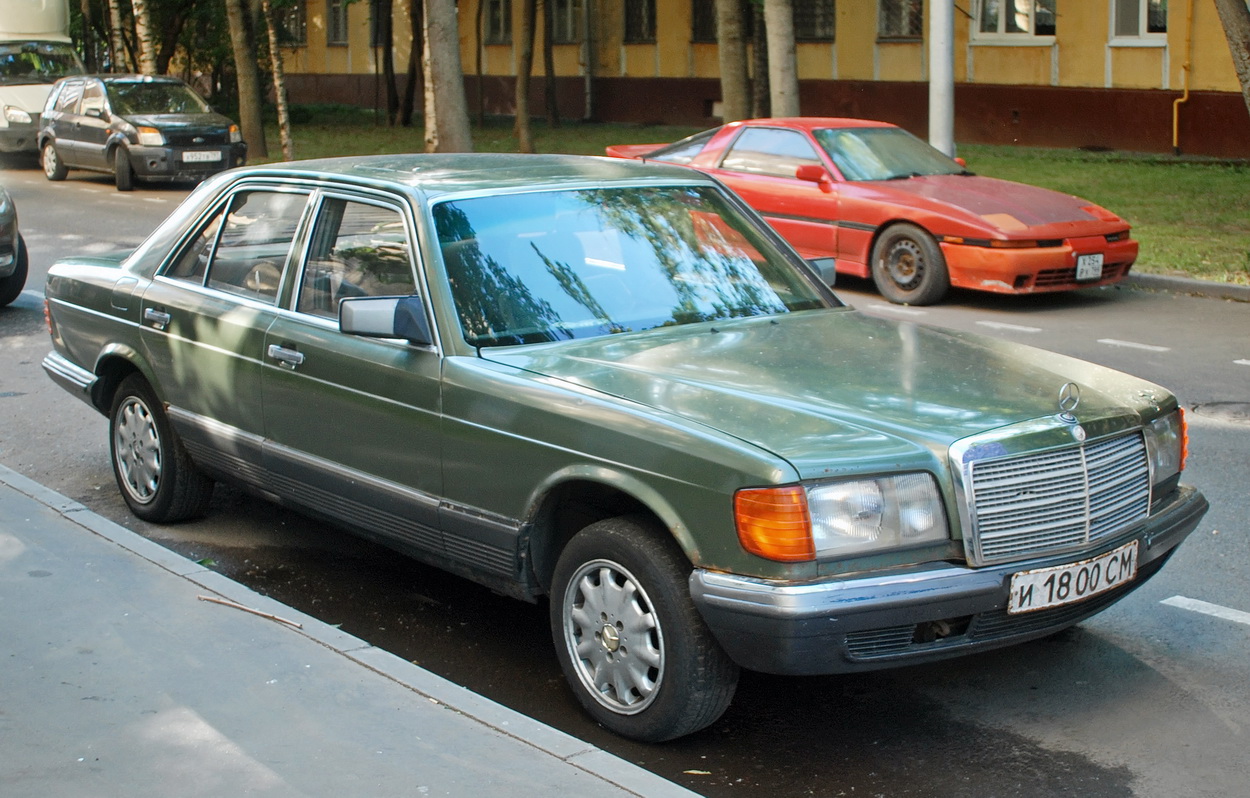 Москва, № И 1800 СМ — Mercedes-Benz (W126) '79-91