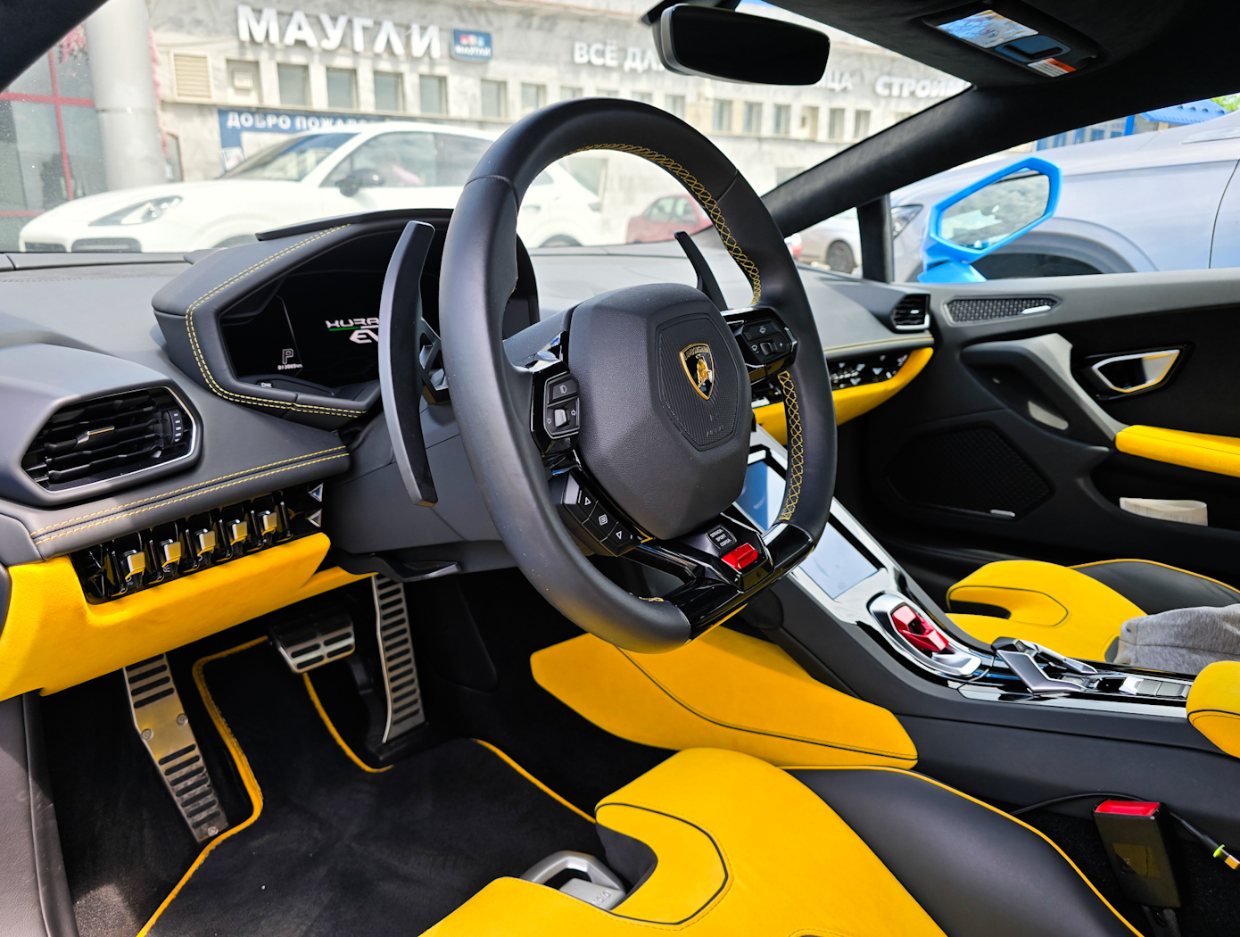 Москва, № Е 777 МО 177 — Lamborghini Huracan '14-24